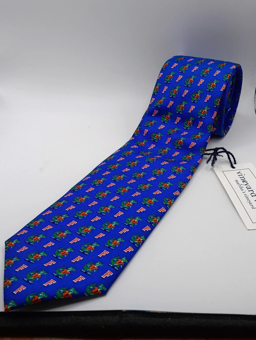 Vineyard Vines Custom UF Gators 100% Silk Tie Blue Orange Logo – Made in USA NWT